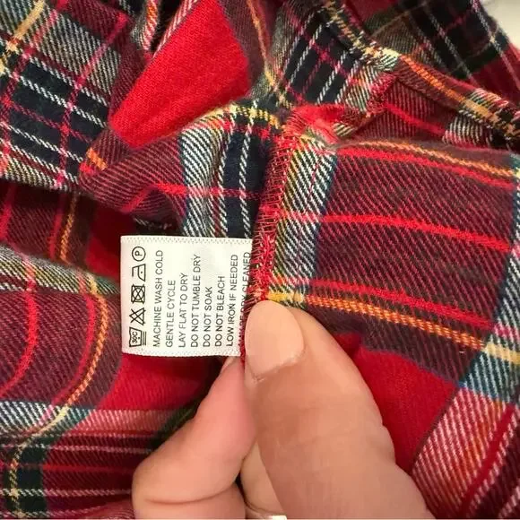 Ivy City Co Evie Red Tartan Plaid Peter Pan Collar Holiday Dress - Picture 8 of 9